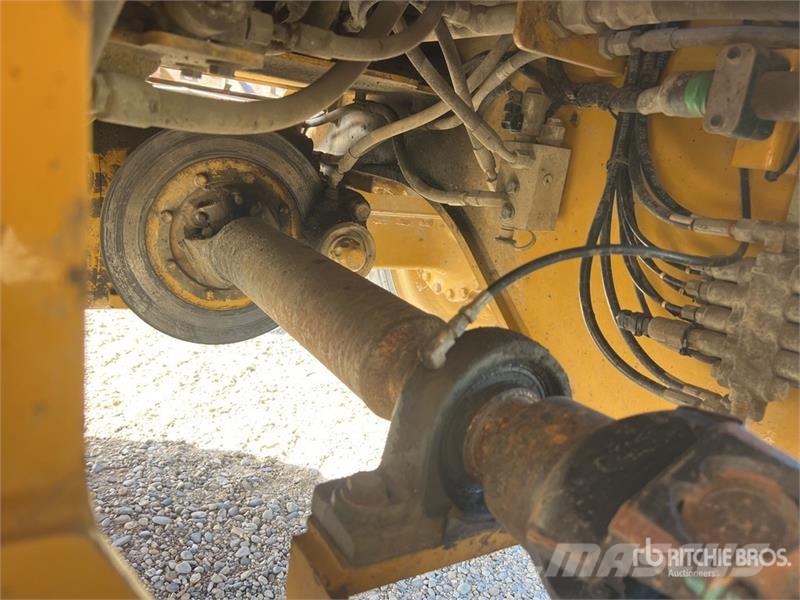 CAT 938K Chargeuse Sur Pneus Wheel Loader 輪胎式裝載機