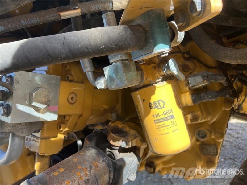 CAT 938K Chargeuse Sur Pneus Wheel Loader 輪胎式裝載機