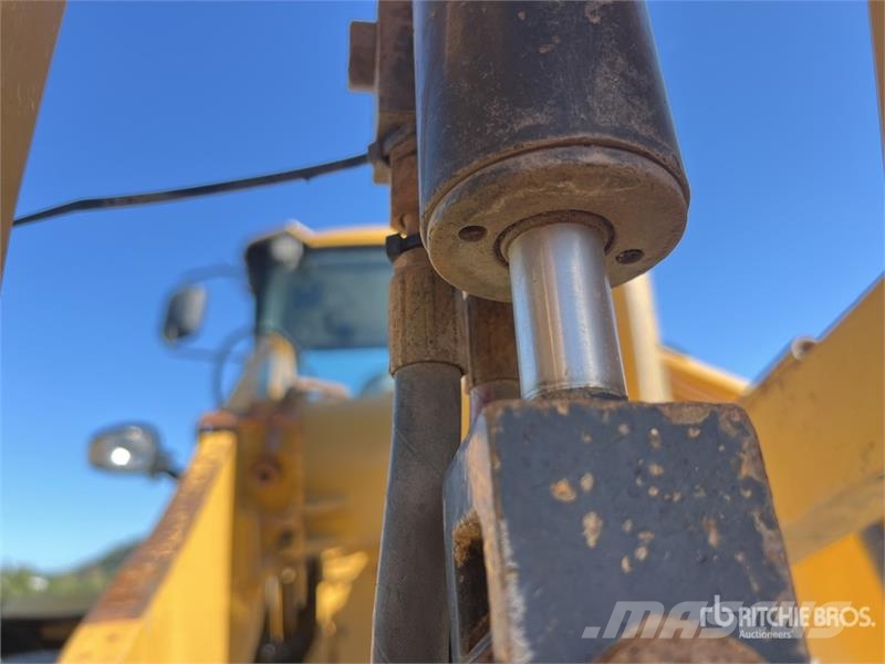 CAT 938K Chargeuse Sur Pneus Wheel Loader 輪胎式裝載機