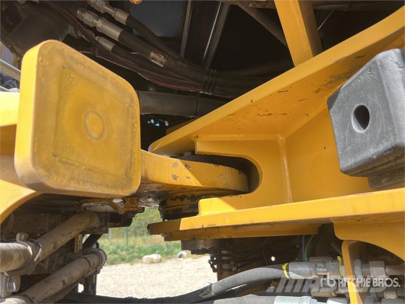 CAT 938K Chargeuse Sur Pneus Wheel Loader 輪胎式裝載機