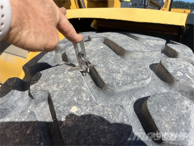 CAT 938K Chargeuse Sur Pneus Wheel Loader 輪胎式裝載機