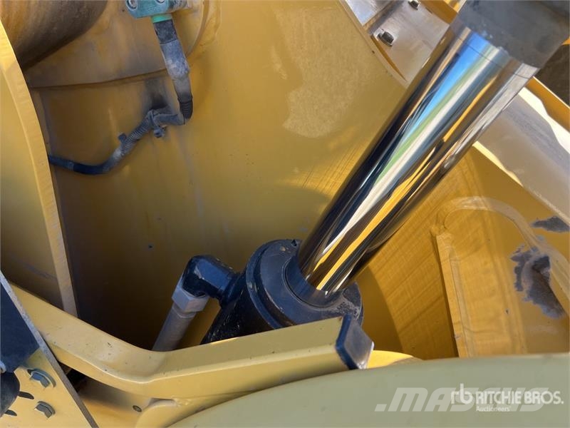 CAT 938K Chargeuse Sur Pneus Wheel Loader 輪胎式裝載機