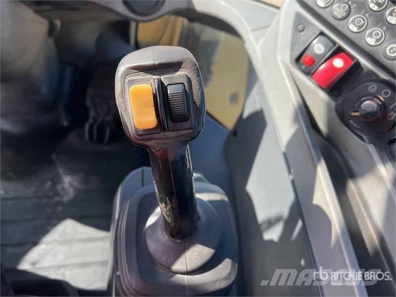 CAT 938K Chargeuse Sur Pneus Wheel Loader 輪胎式裝載機