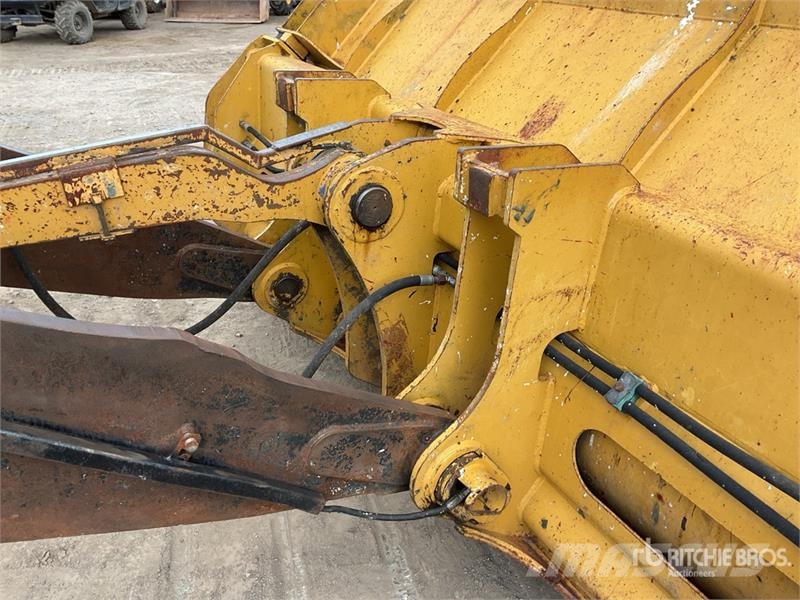 CAT 938M Rataslaadurid