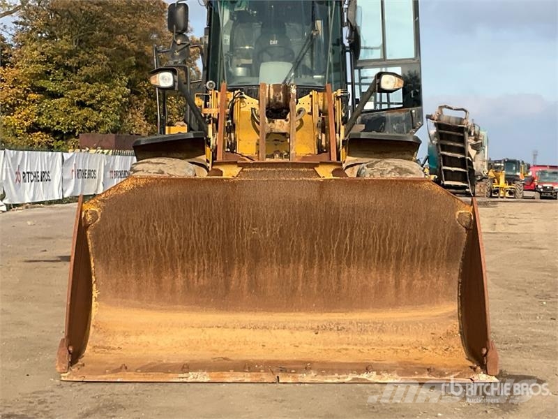CAT 962K Wheel Loader Pale gommate