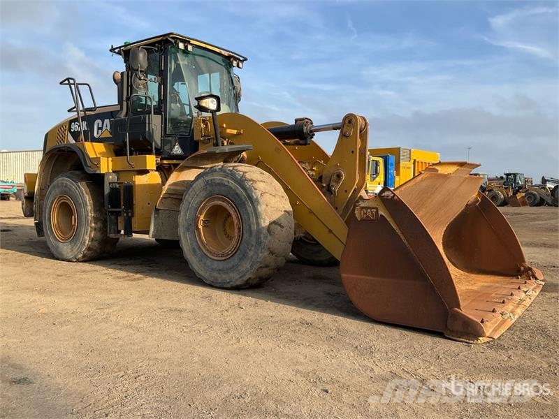CAT 962K Wheel Loader Pale gommate