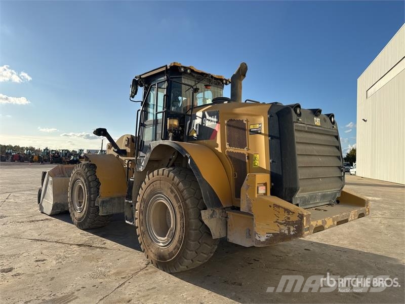 CAT 962M Kolesni nakladalci