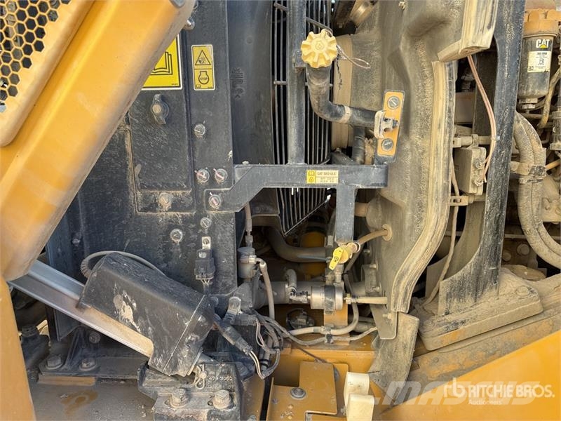 CAT 962M Kolesni nakladalci