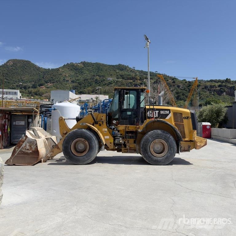 CAT 962M Wheel loaders