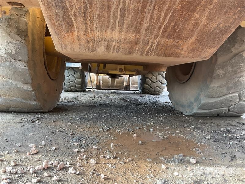 CAT 966 H Wheel Loader Wheel loaders