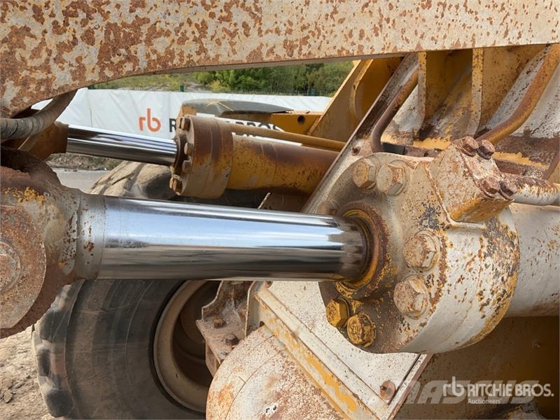 CAT 966 H Wheel Loader Wheel loaders