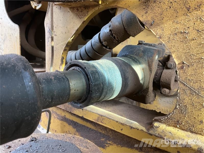 CAT 966 H Wheel Loader Wheel loaders