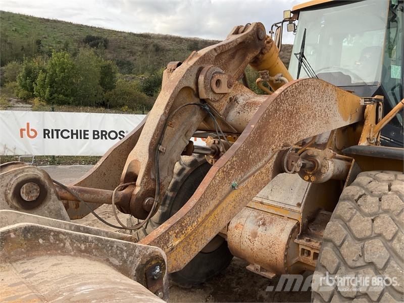 CAT 966 H Wheel Loader Wheel loaders