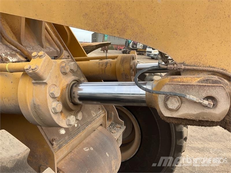 CAT 966 H Wheel Loader Radlader