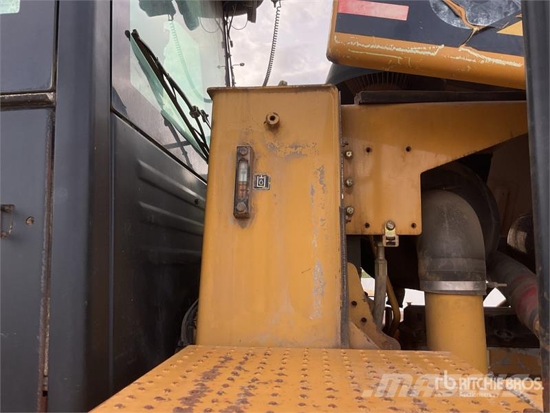 CAT 966 H Wheel Loader Wheel loaders