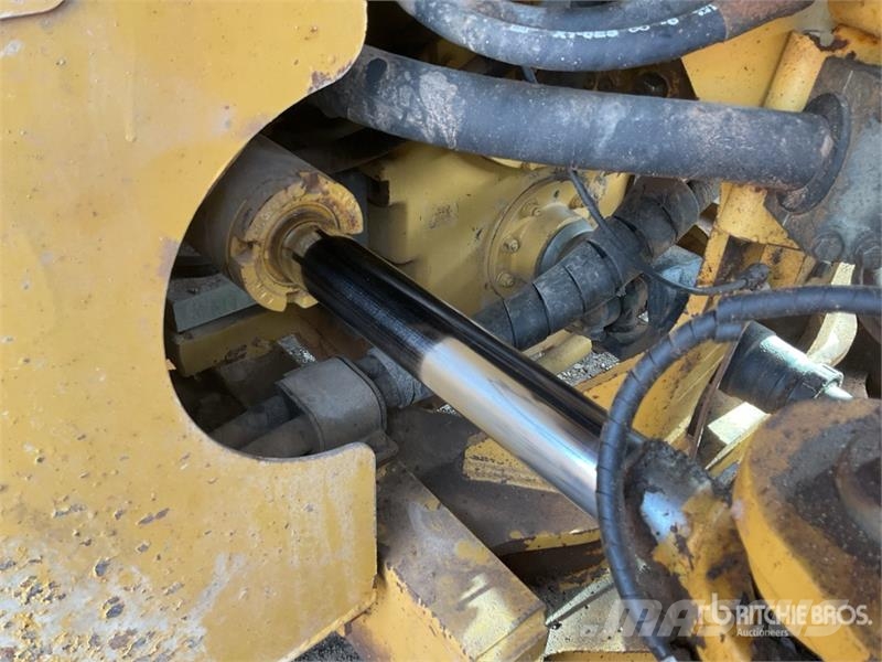CAT 966 H Wheel Loader Wheel loaders