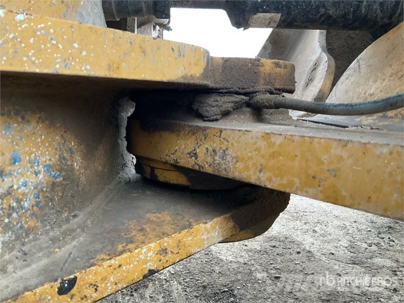 CAT 966 High Lift Wheel Loader Wheel loaders