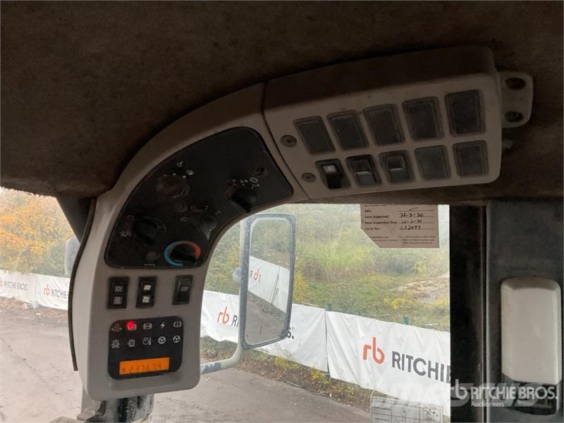 CAT 966G Carregadeiras de rodas