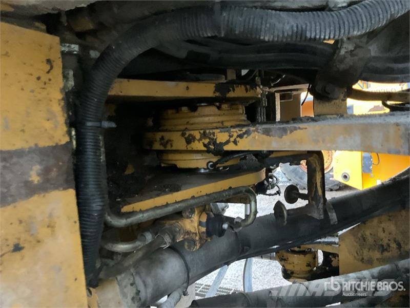 CAT 966G Carregadeiras de rodas