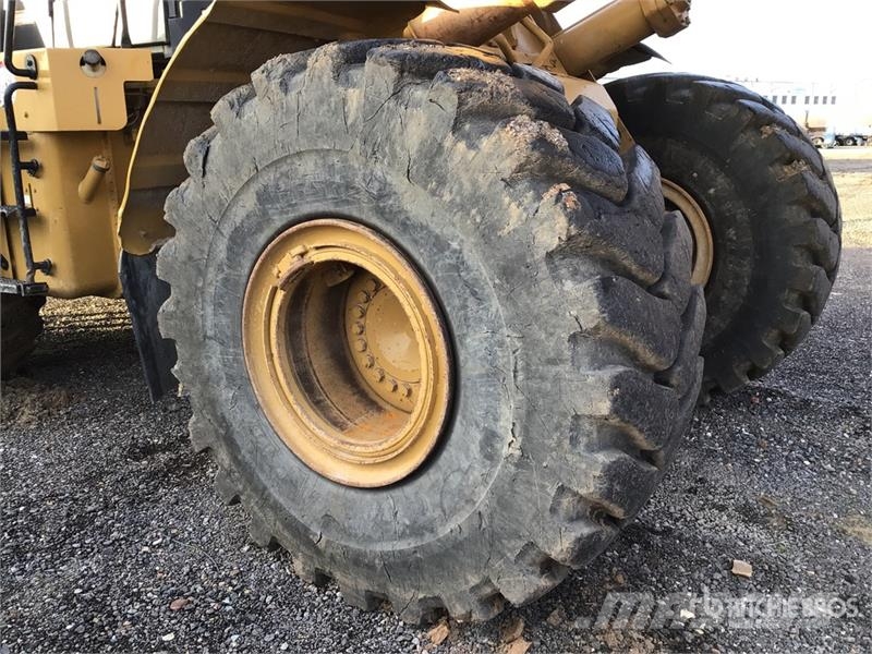 CAT 966G 輪胎式裝載機