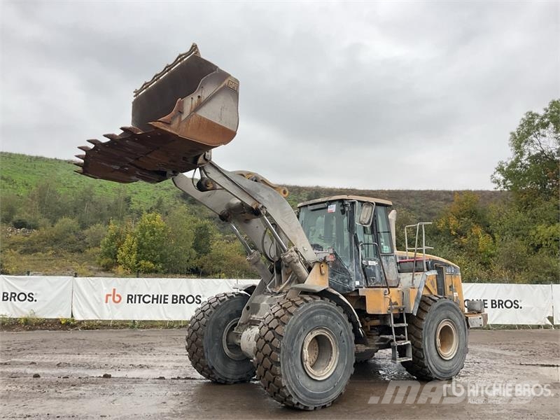 CAT 966G Carregadeiras de rodas