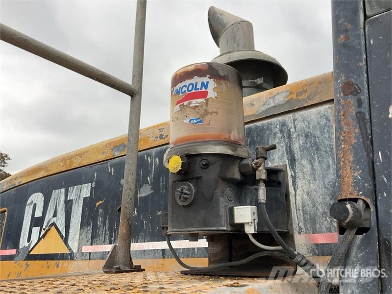 CAT 966G Carregadeiras de rodas