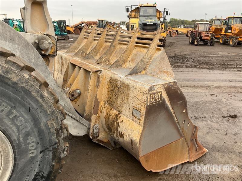 CAT 966G Carregadeiras de rodas