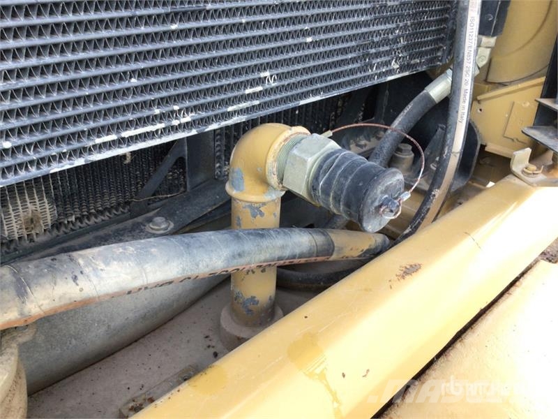 CAT 966G 輪胎式裝載機