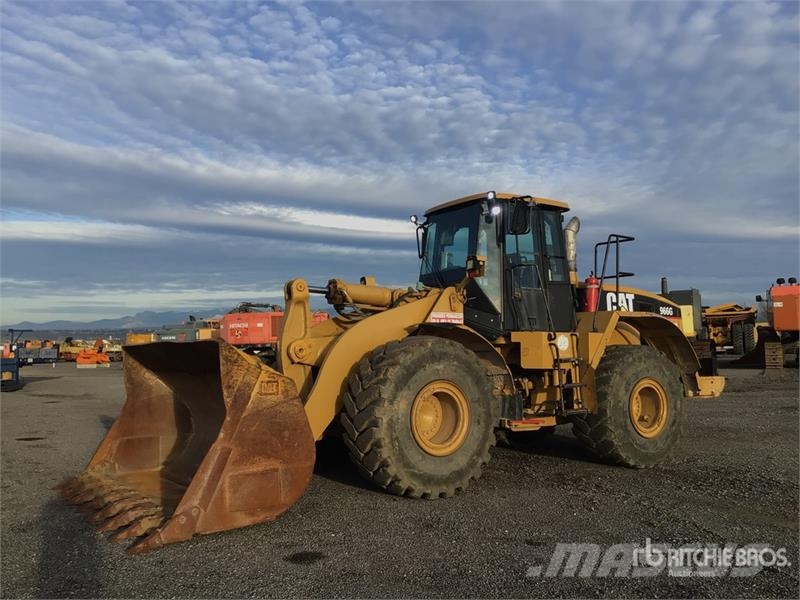 CAT 966G 輪胎式裝載機