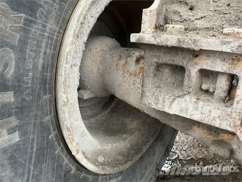 CAT 966G Carregadeiras de rodas