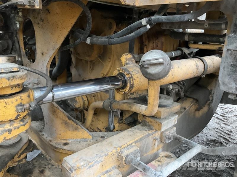 CAT 966G Carregadeiras de rodas