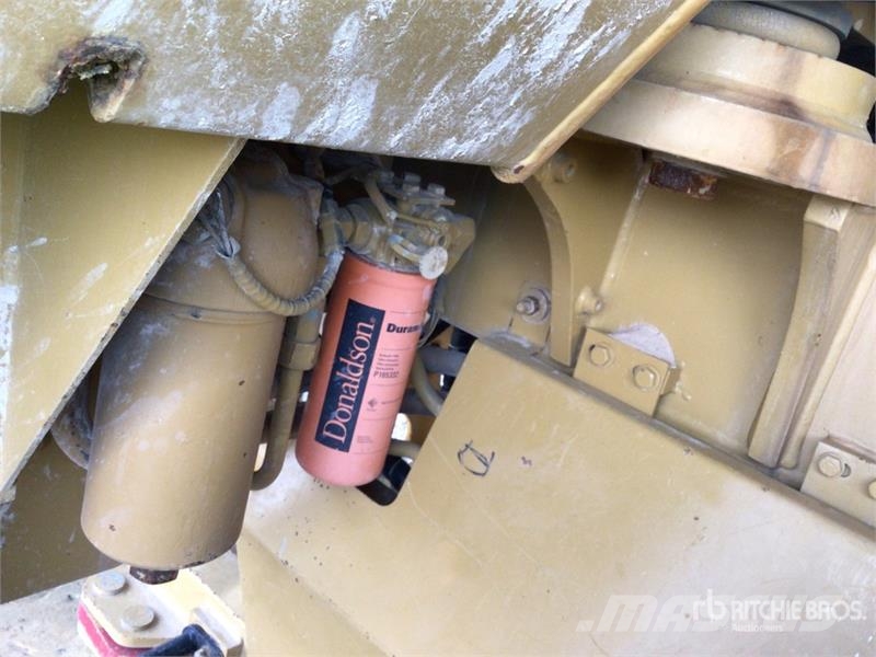 CAT 966G 輪胎式裝載機