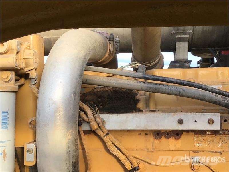CAT 966G 輪胎式裝載機