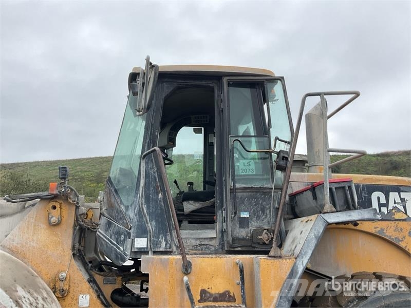 CAT 966G Carregadeiras de rodas
