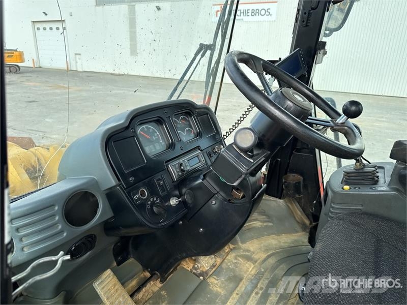 CAT 966G Series II Cargadoras sobre ruedas
