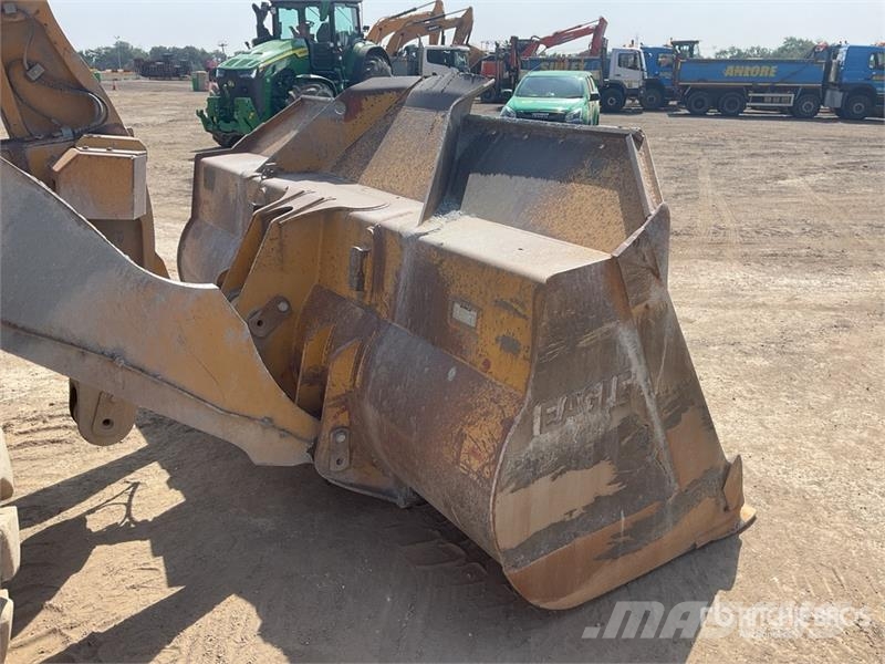 CAT 966H High Lift Wheel Loader Gumikerekes homlokrakodók