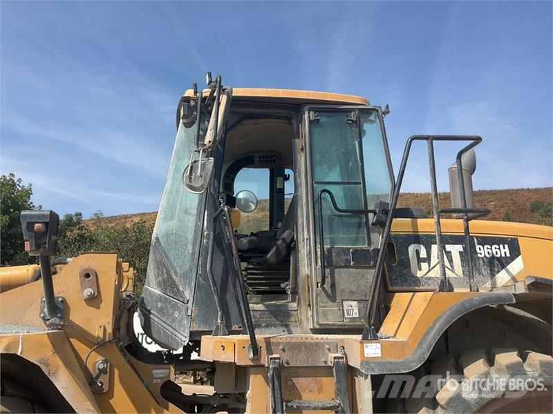 CAT 966H High Lift Wheel Loader Gumikerekes homlokrakodók