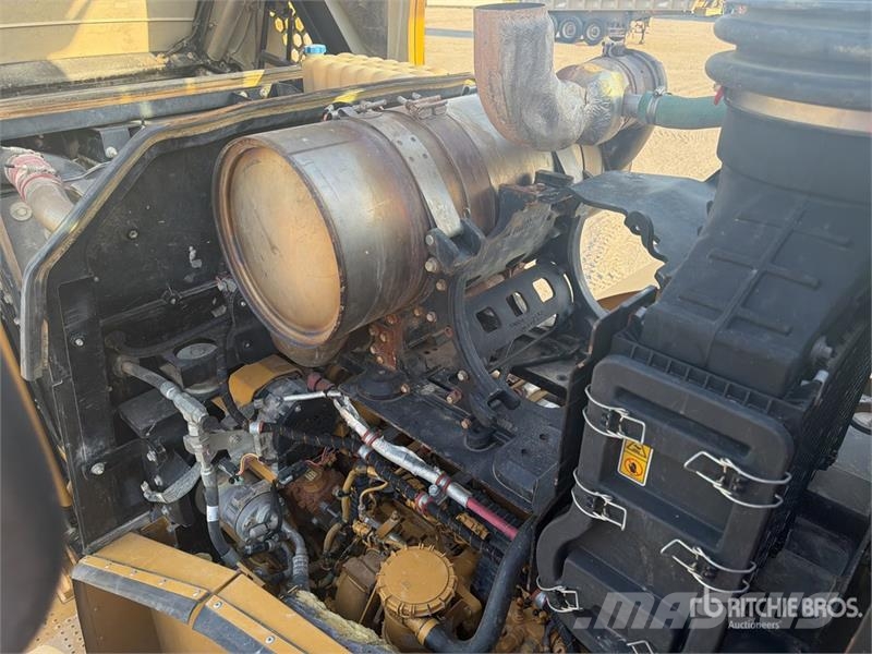 CAT 966K Chargeuse Sur Pneus Wheel Loader Wheel loaders