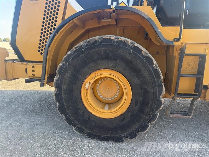 CAT 966K Chargeuse Sur Pneus Wheel Loader Wheel loaders