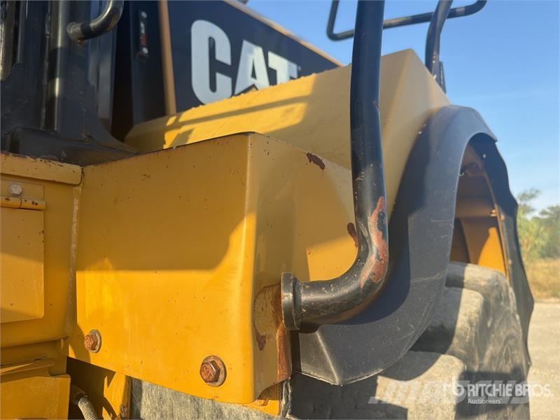 CAT 966K Chargeuse Sur Pneus Wheel Loader Wheel loaders