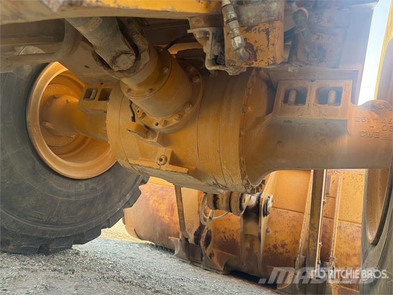 CAT 966K Chargeuse Sur Pneus Wheel Loader Wheel loaders
