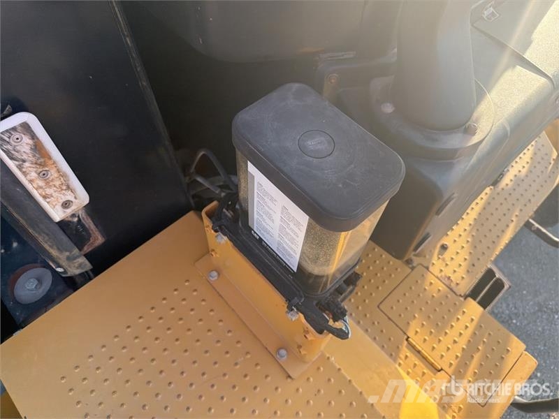CAT 966K Chargeuse Sur Pneus Wheel Loader Wheel loaders