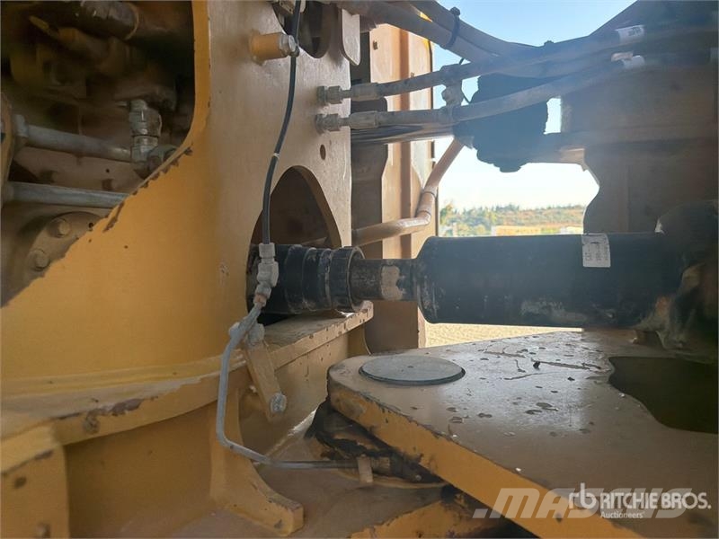 CAT 966K Chargeuse Sur Pneus Wheel Loader Wheel loaders