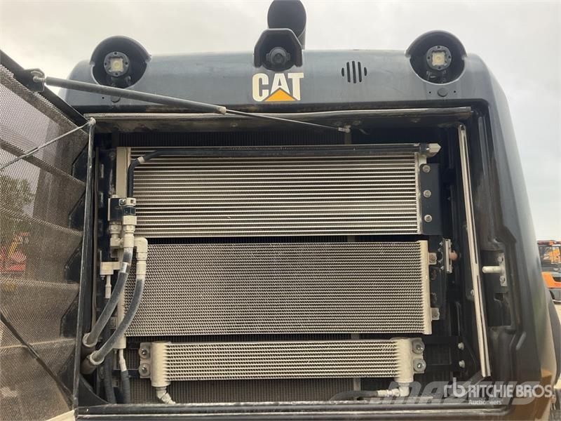 CAT 966M Wheel Loader Utovarivači na kotačima