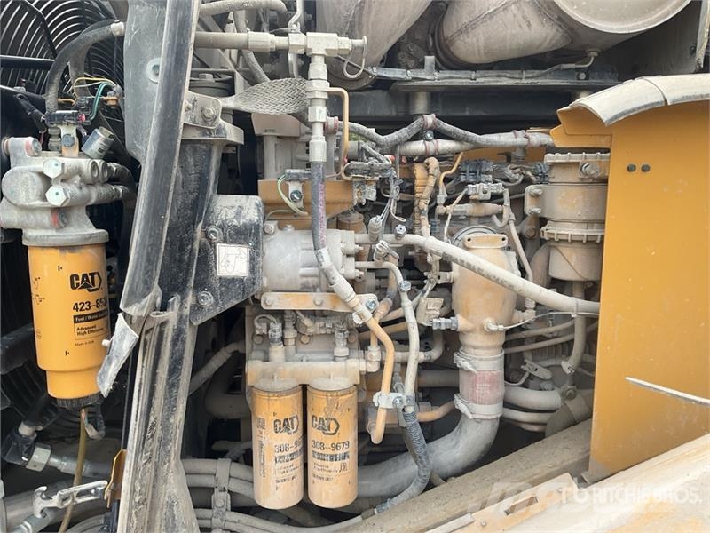CAT 966M Wheel Loader Utovarivači na kotačima