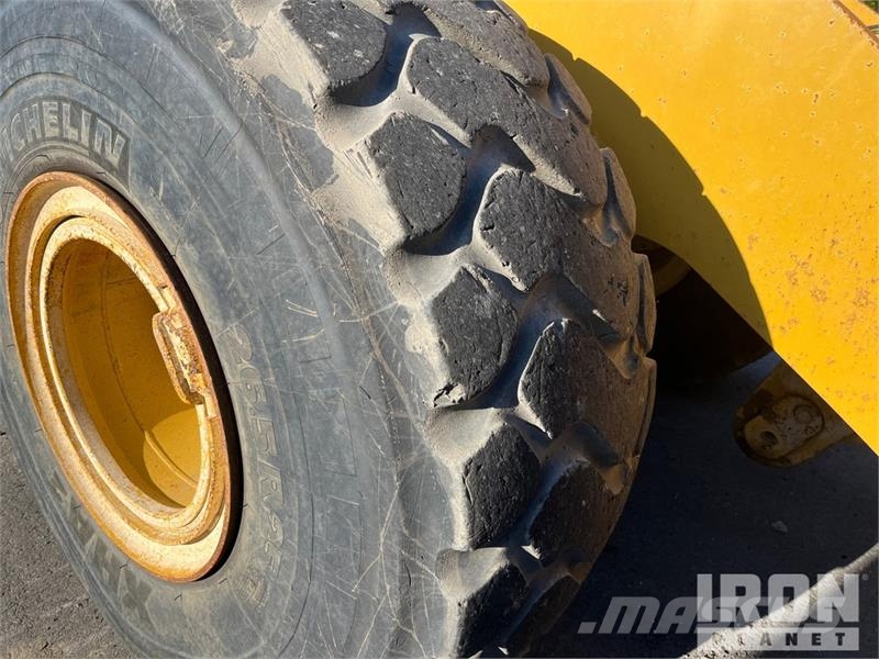 CAT 966M XE High Lift Wheel Loader Kolesni nakladalci