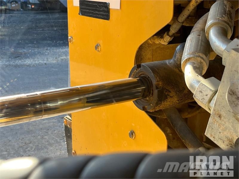 CAT 966M XE High Lift Wheel Loader Kolesni nakladalci