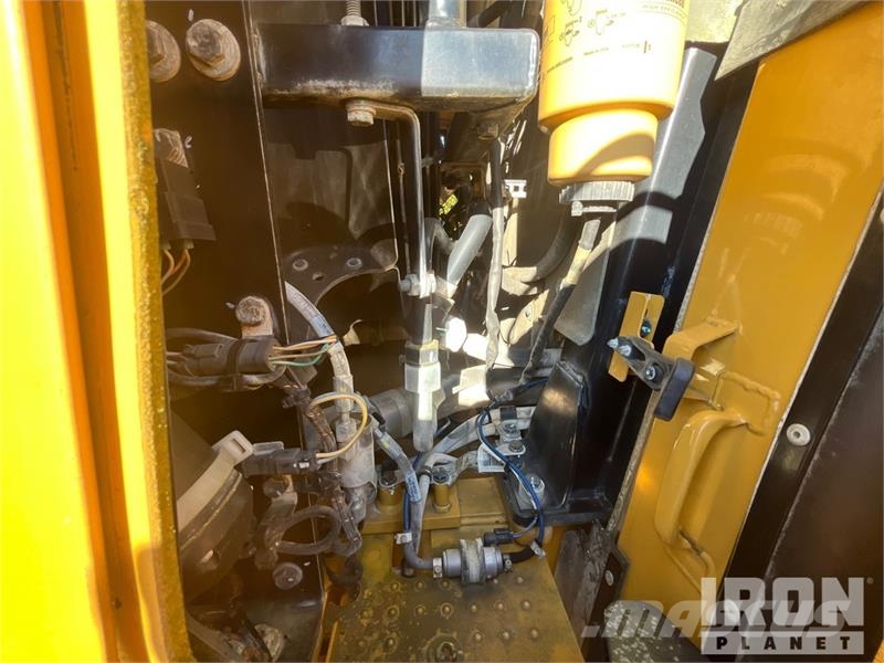 CAT 966M XE High Lift Wheel Loader Kolesni nakladalci