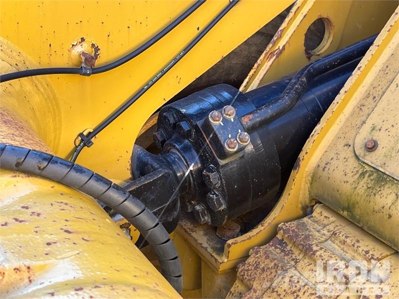 CAT 966M XE Wheel Loader Kolesni nakladalci