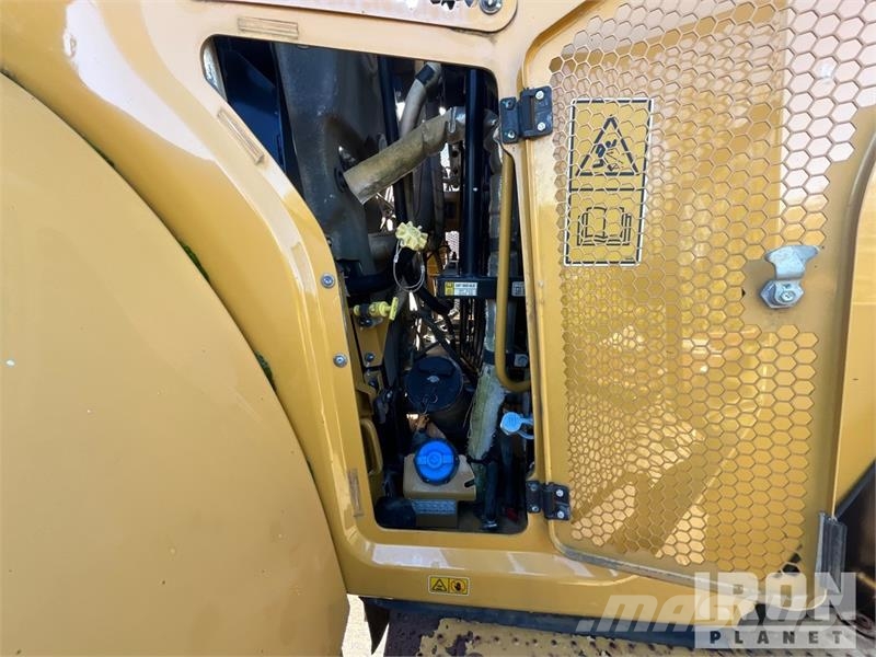 CAT 966M XE Wheel Loader Kolesni nakladalci
